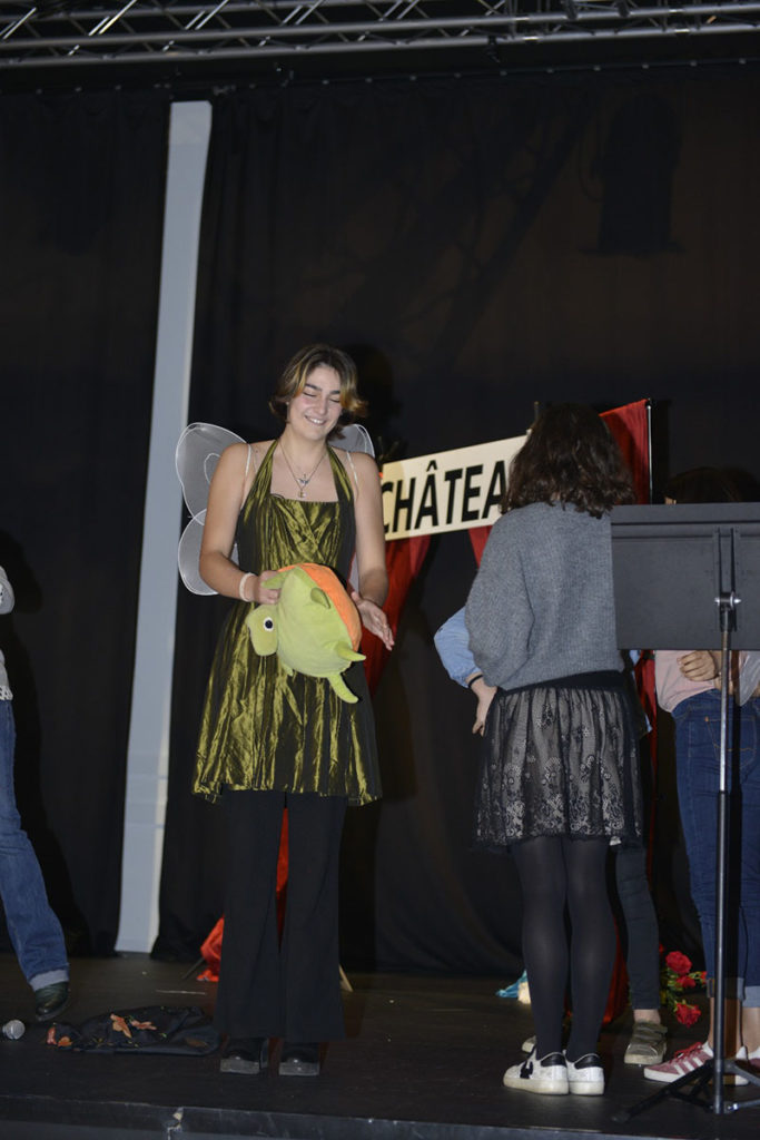 Préparation des décors en théâtre